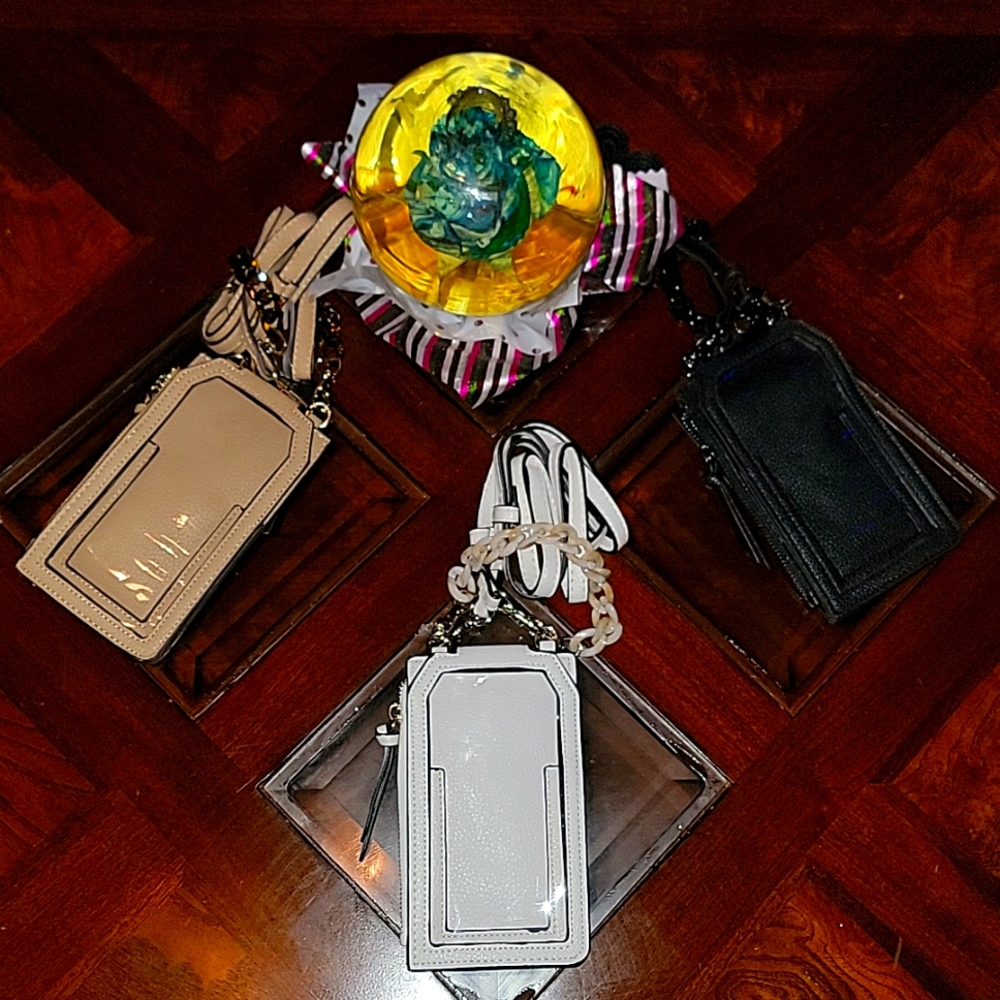 No Boundaries Crossbody phone holders/ wallets.